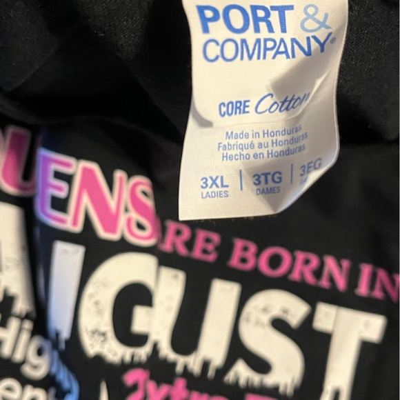 Multiple t-shirts - Picture 9 of 13